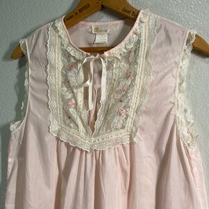 Vintage Barbizon 50s 60s Lace Ribbon Embroidered Nightie Nightgown Coquette sz S